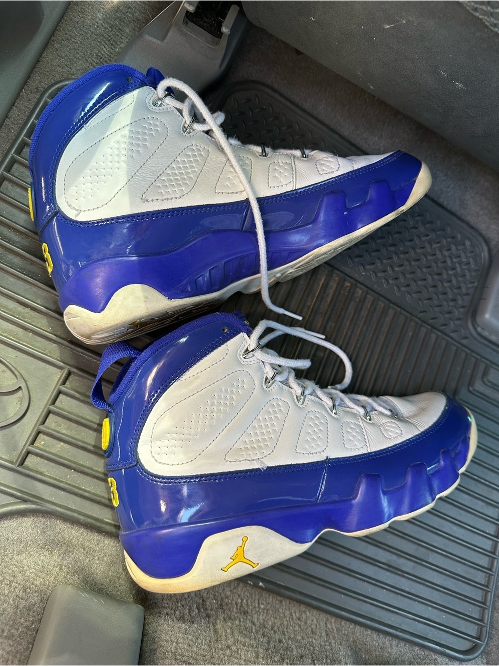 Air Jordan 9 Retro "Kobe Bryant PE" sneakers size 8.5 - Picture 3 of 5